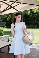 Đầm tafta dáng xòe màu xanh