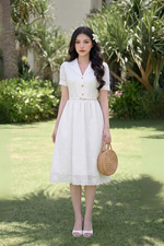 Đầm trắng dáng xòe cổ sơ mi