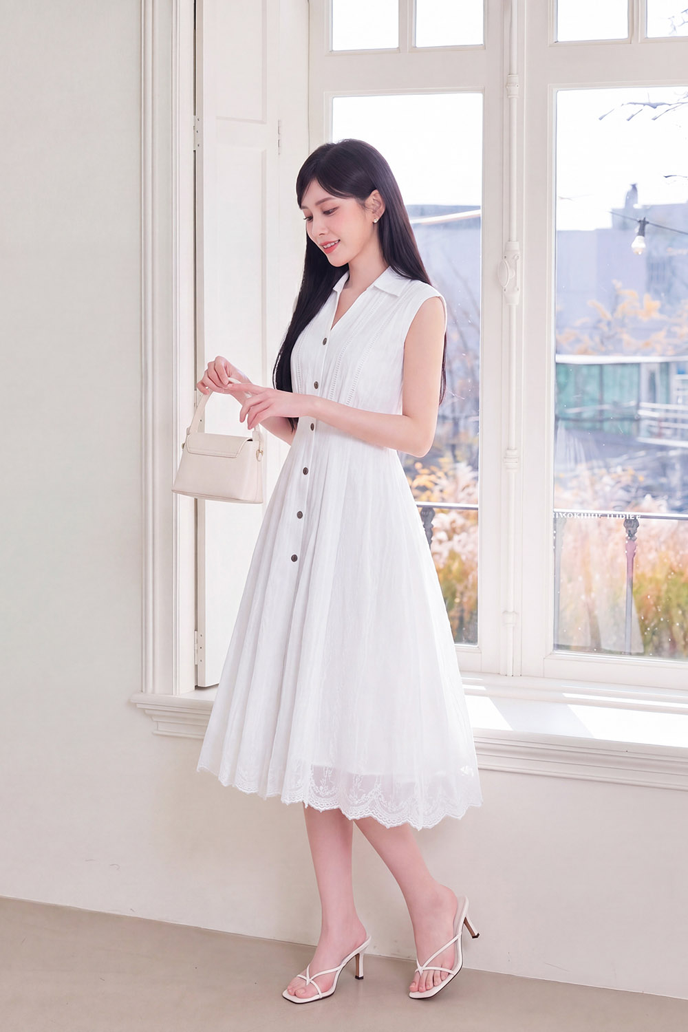 Đầm trắng sơ mi dáng xòe xếp ly eo