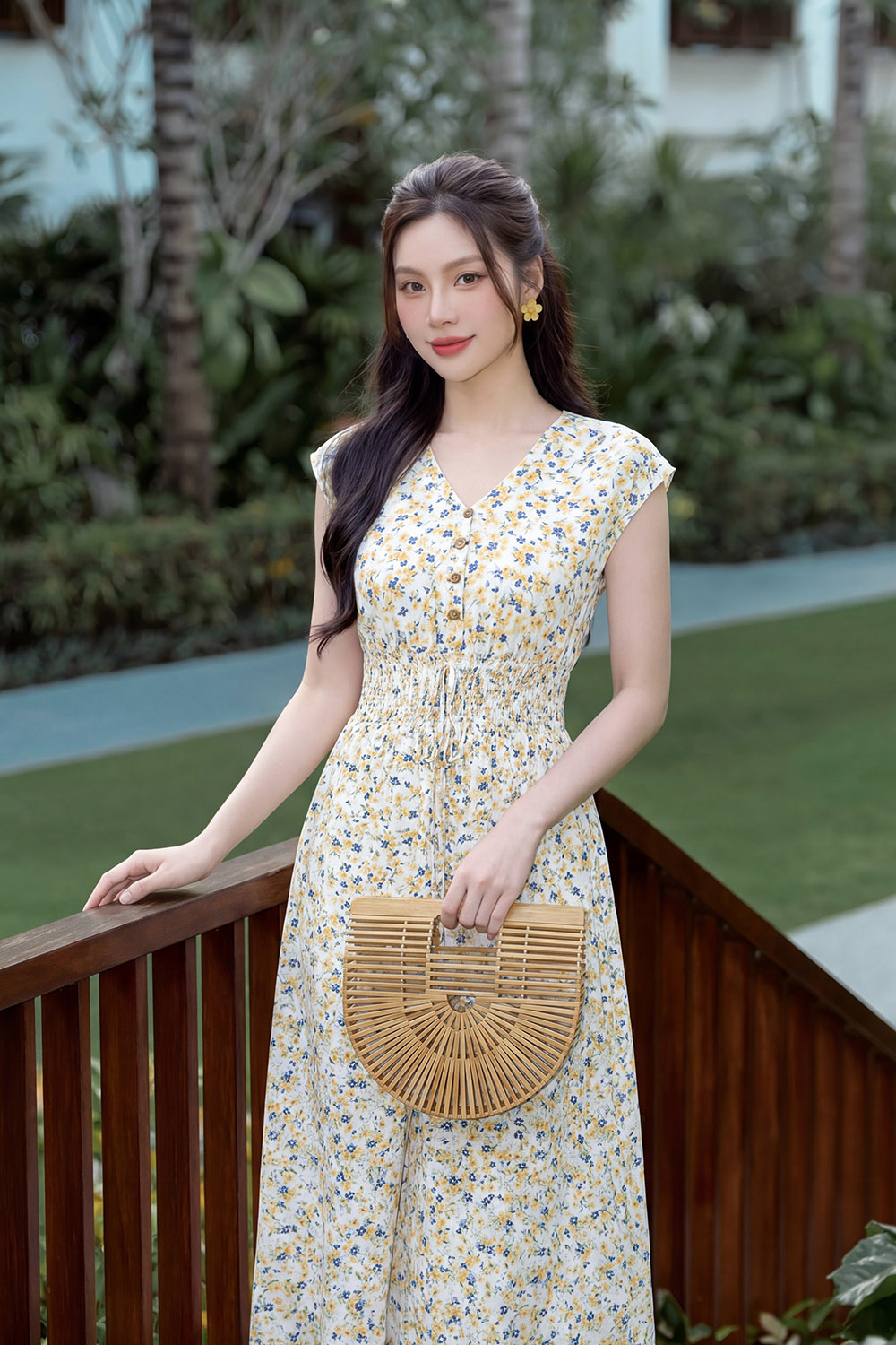 Váy Đi Biển Đẹp Hoa Nhí Dịu Dàng