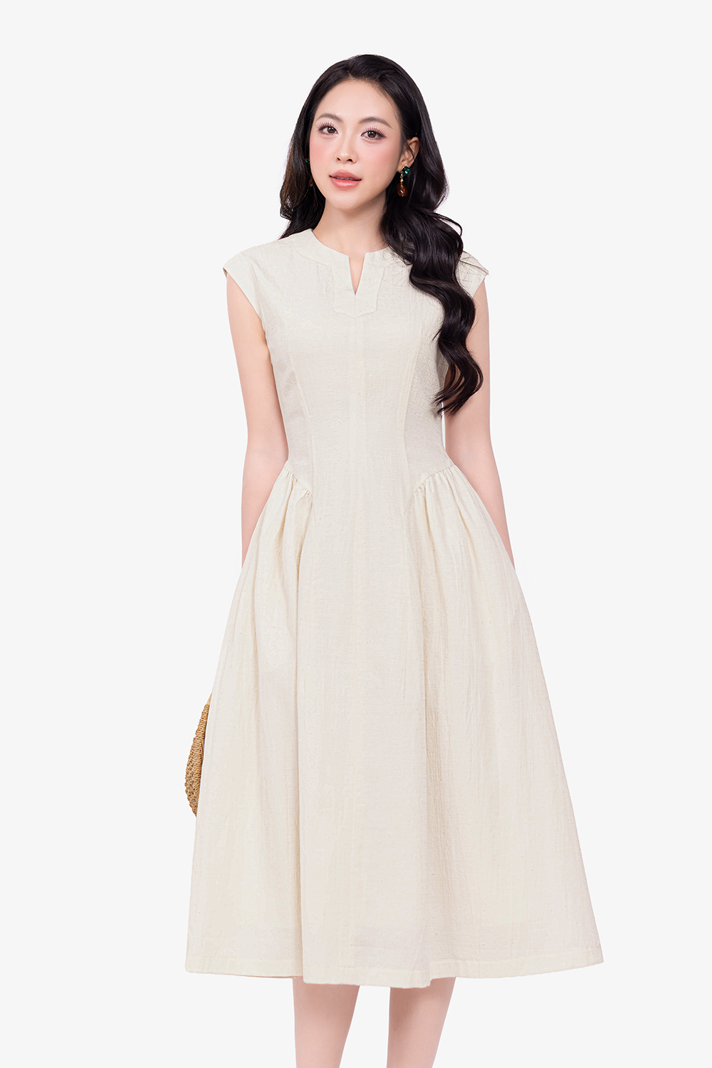 Đầm linen dáng xòe sát nách