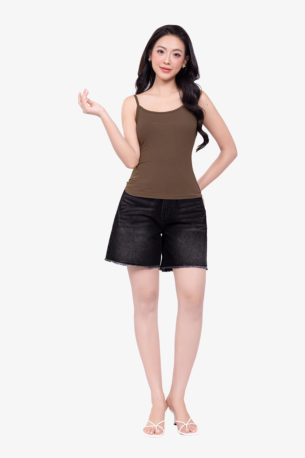 Quần jeans short nữ lưng cao màu đen