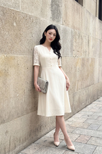Đầm dáng xòe tay phối ren cổ cách điệu