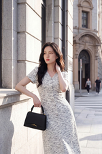 Đầm tweed cổ V dáng A đính nút