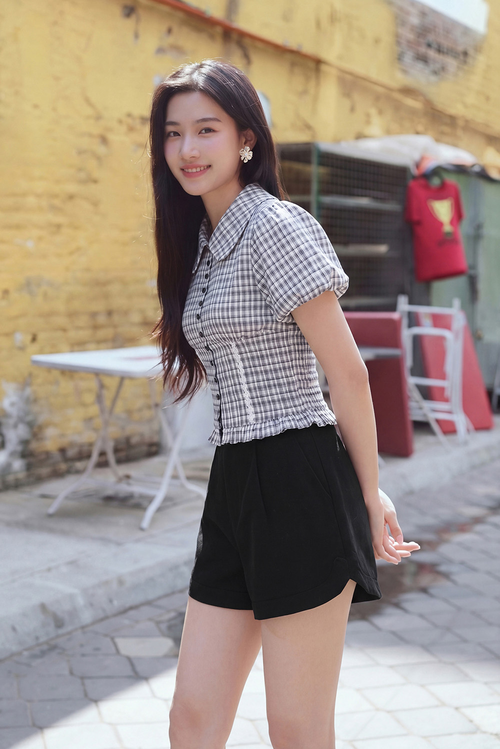 Áo kiểu caro cổ sen tay phồng