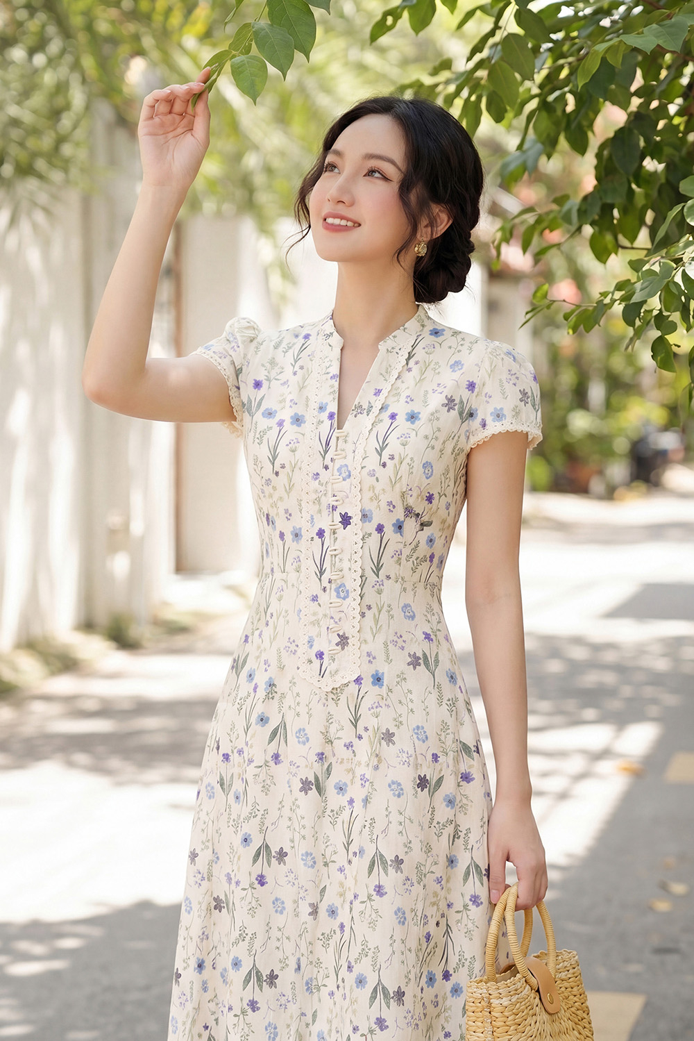 Đầm hoa nhí cổ V dáng xòe ngắn