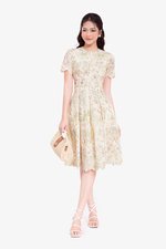 Đầm xô thêu hoa pastel dáng xòe cổ tròn