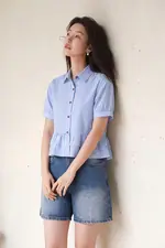 Áo sơ mi sọc trắng xanh dáng baby doll