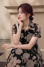 Đầm họa tiết hoa cổ sơ mi dáng xòe