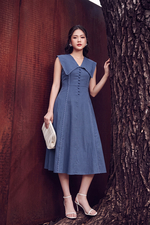 Đầm linen dáng xòe cổ thủy thủ bản lớn