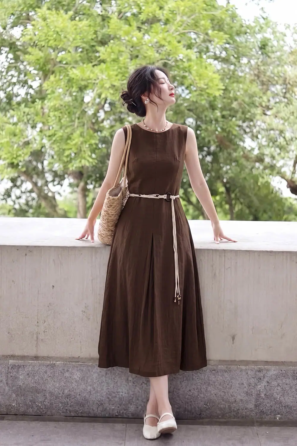 Đầm xòe chữ A dáng dài màu nâu phối thắt lưng