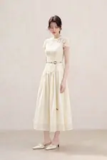 Đầm xòe tơ phối ren dự tiệc màu kem
