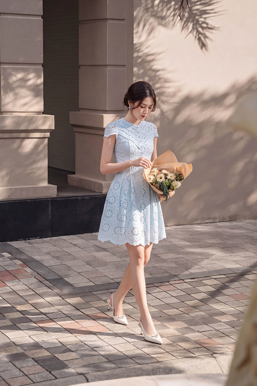 Đầm xô thêu hoa dáng xòe màu xanh pastel