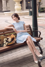 Đầm xô thêu hoa dáng xòe màu xanh pastel