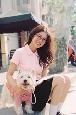 Áo thun polo nữ màu hồng pastel