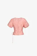 Áo kiểu đắp chéo nhấn eo
