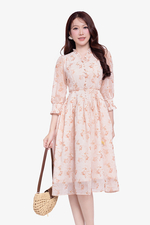 Đầm hoa màu hồng dáng xòe tay lỡ