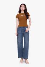 Quần jeans ống suông màu xanh đậm