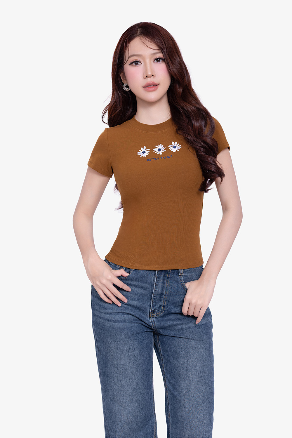Quần jeans ống suông màu xanh đậm