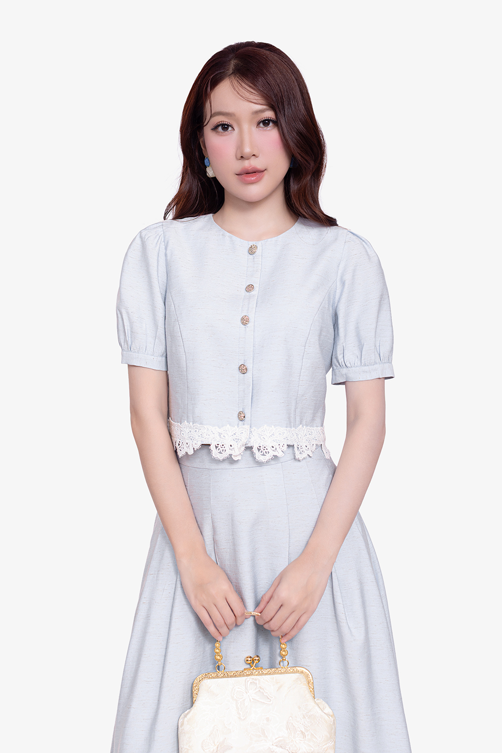 Áo kiểu nữ phối ren dáng ngắn
