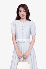 Áo kiểu nữ phối ren dáng ngắn