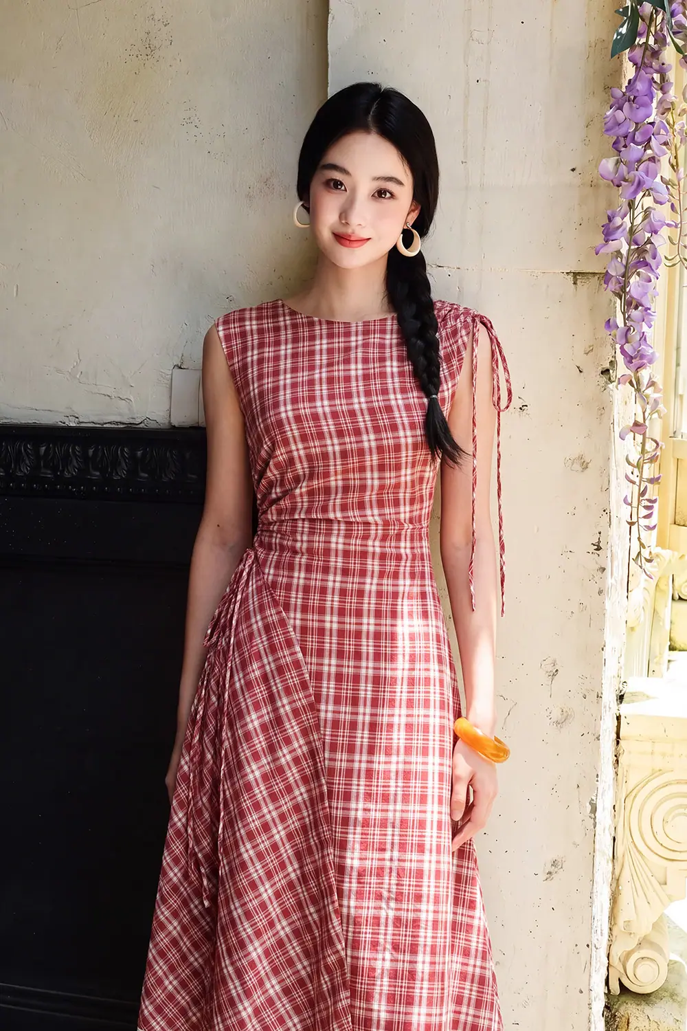 Đầm xòe caro đỏ linen phối ren