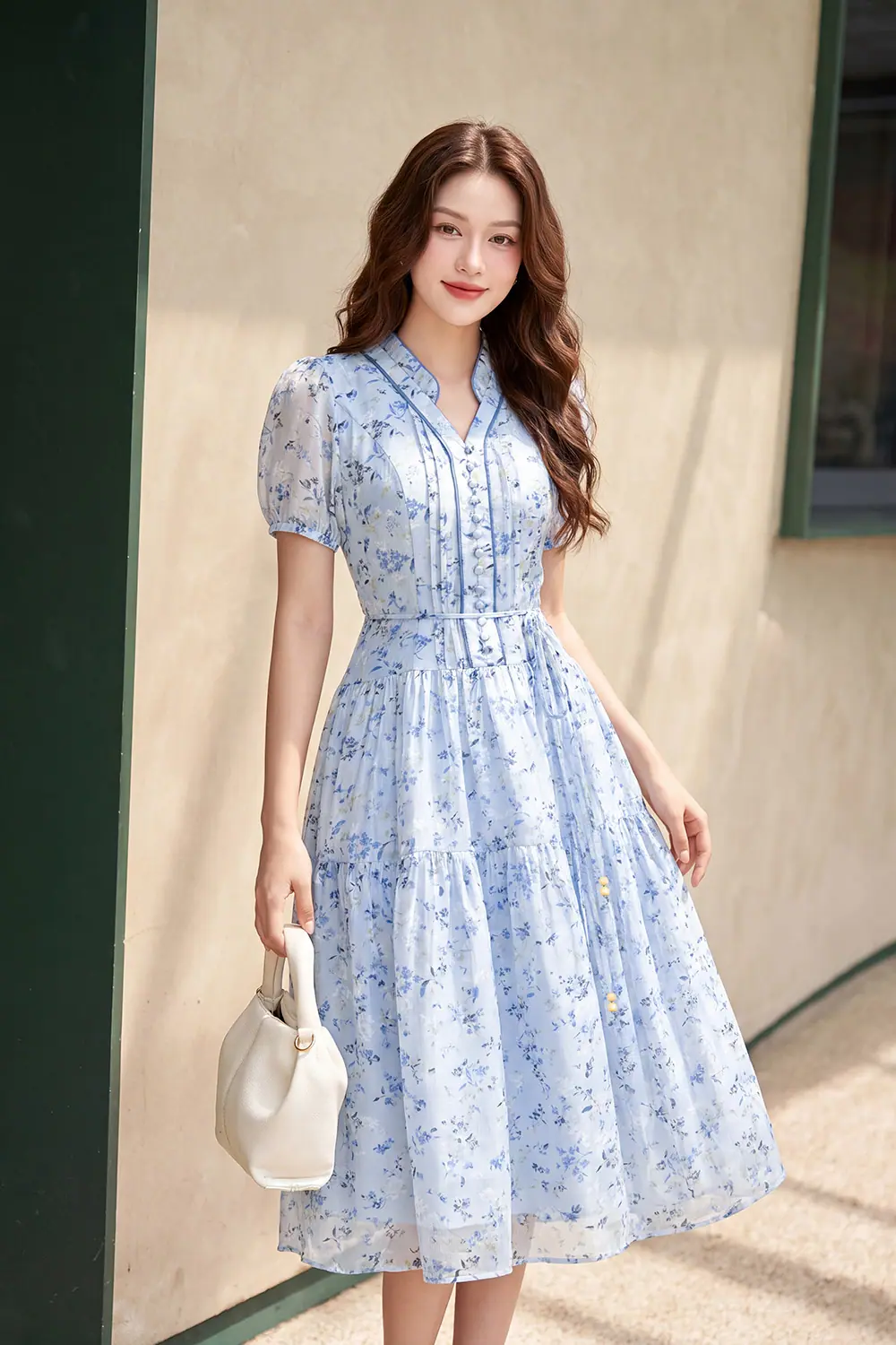 Đầm tơ hoa nhí dáng xòe phối nút