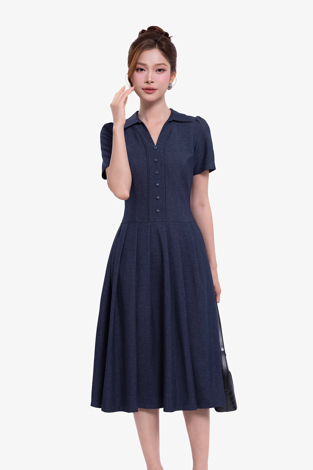Đầm jean sơ mi công sở dáng xòe xếp ly