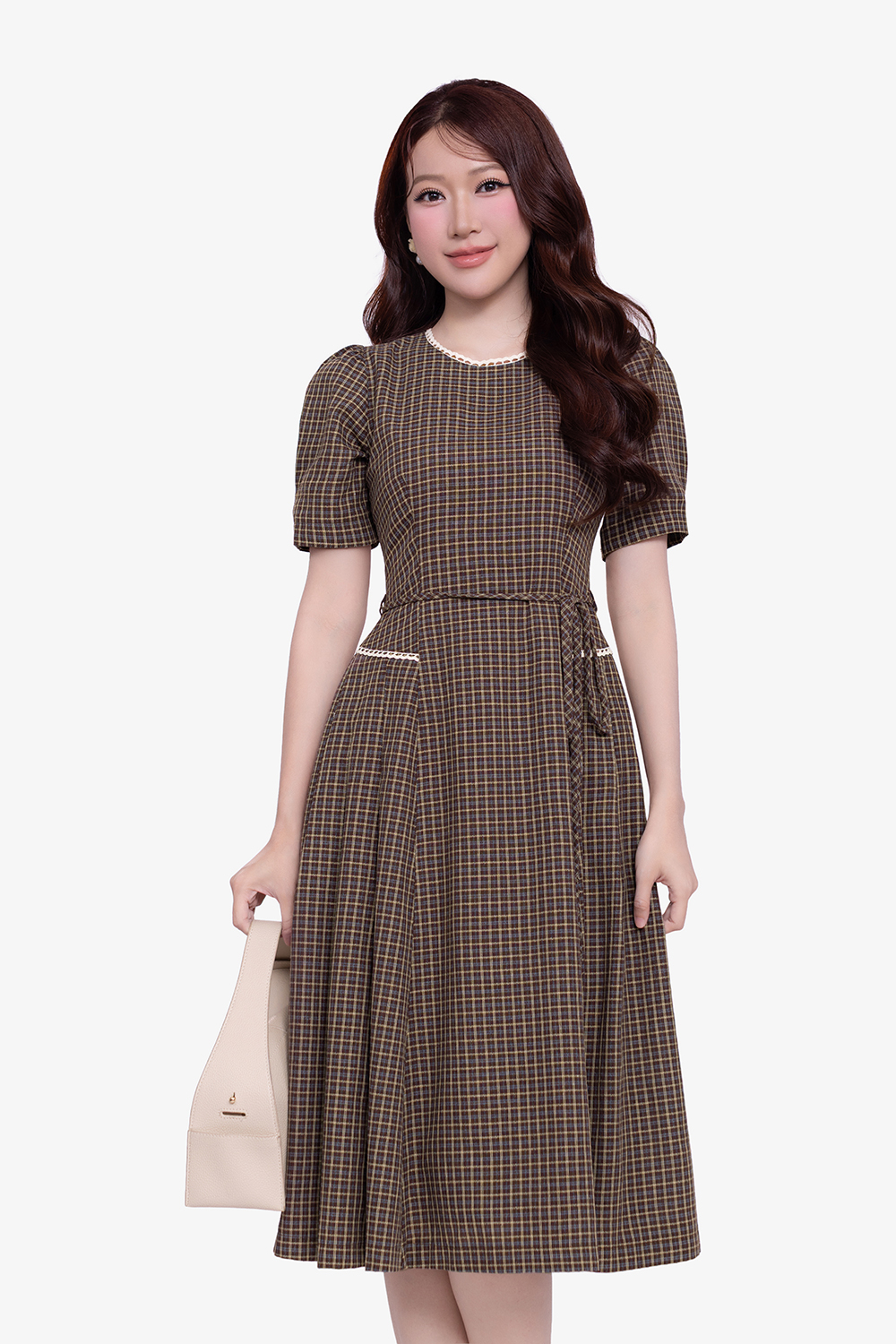 Đầm caro nâu dáng xòe phối dây nơ eo