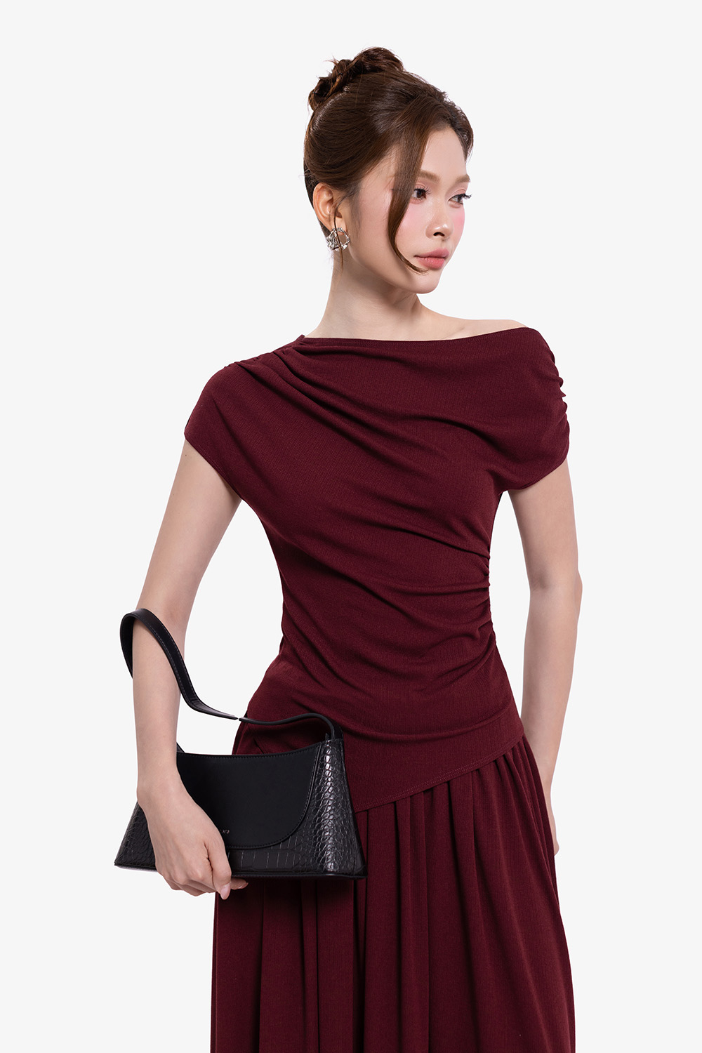 Áo kiểu nữ lệch vai nhún eo sang trọng
