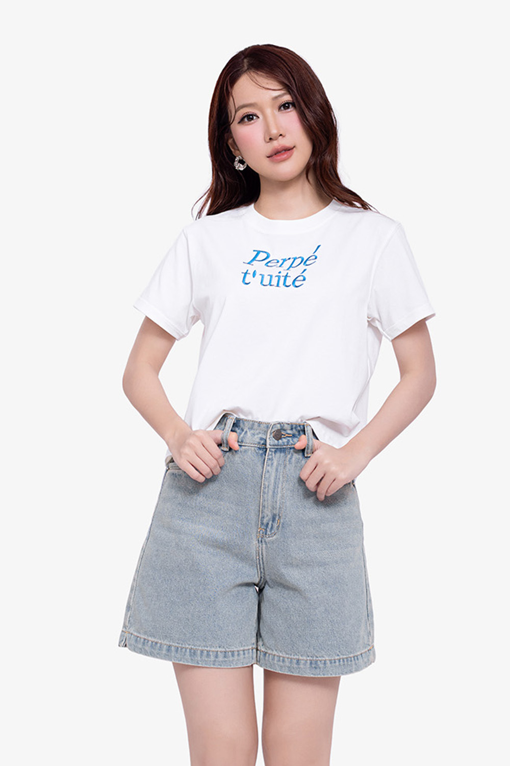 Quần short jean cạp cao ống rộng