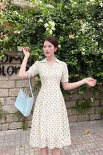 Đầm linen họa tiết chấm bi dáng xòe
