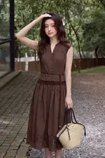 Đầm xô thêu dáng xòe dài phối thắt lưng