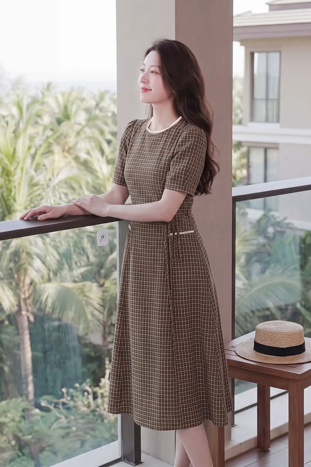 Đầm caro nâu dáng xòe phối dây nơ eo