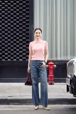 Quần jeans ống suông màu xanh đậm