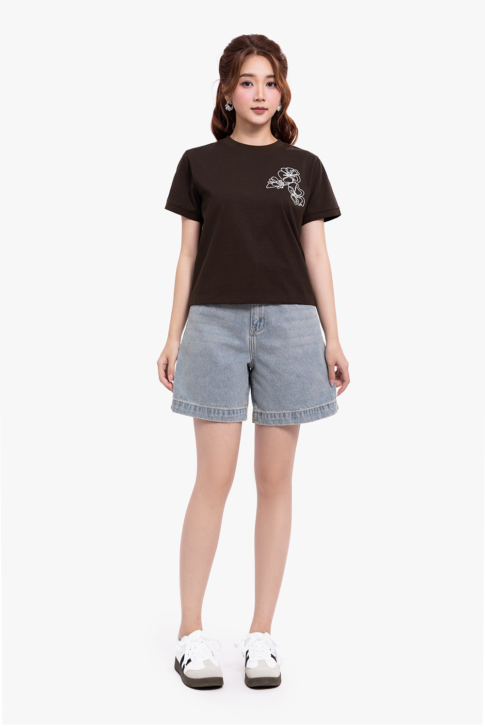 Áo thun cotton nữ màu nâu in hoa