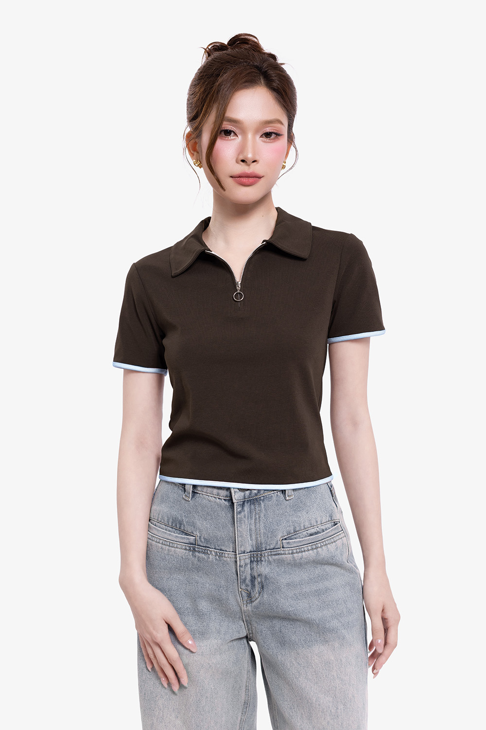 Áo thun polo màu nâu viền trắng