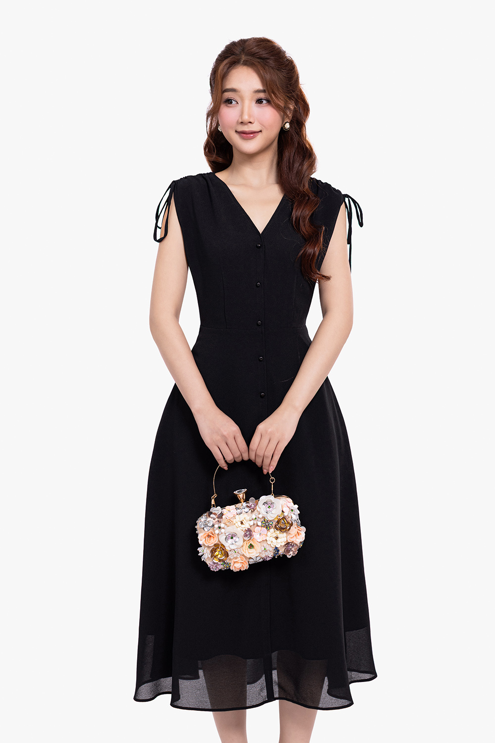 Đầm voan đen dáng xòe phối nơ