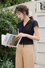Quần jean nữ ống suông màu nâu