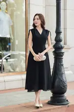 Đầm voan đen dáng xòe phối nơ