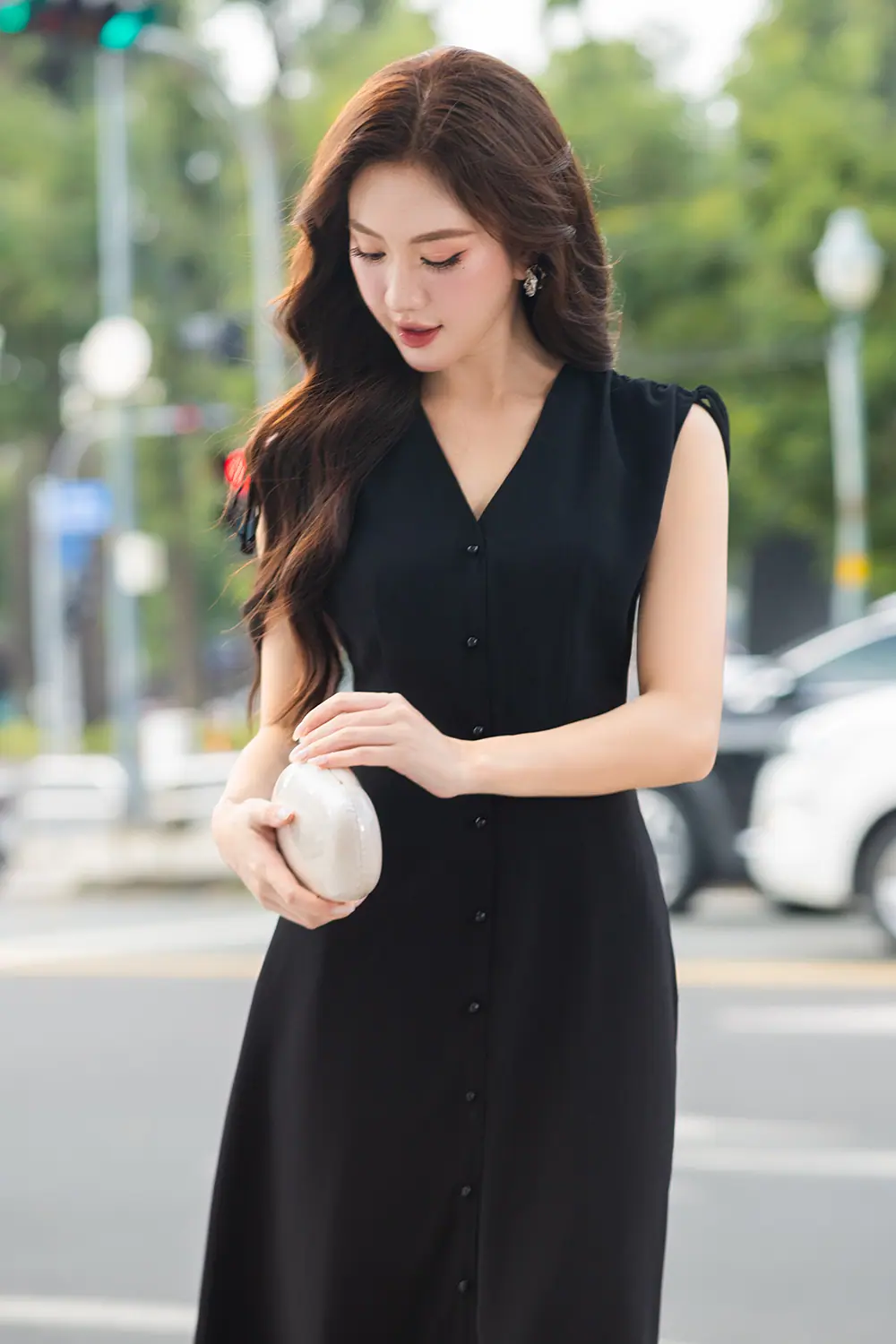 Đầm voan đen dáng xòe phối nơ