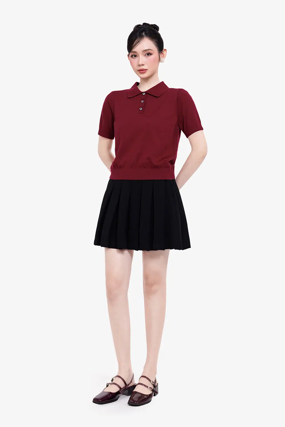 Áo len dệt kim cổ polo màu đỏ