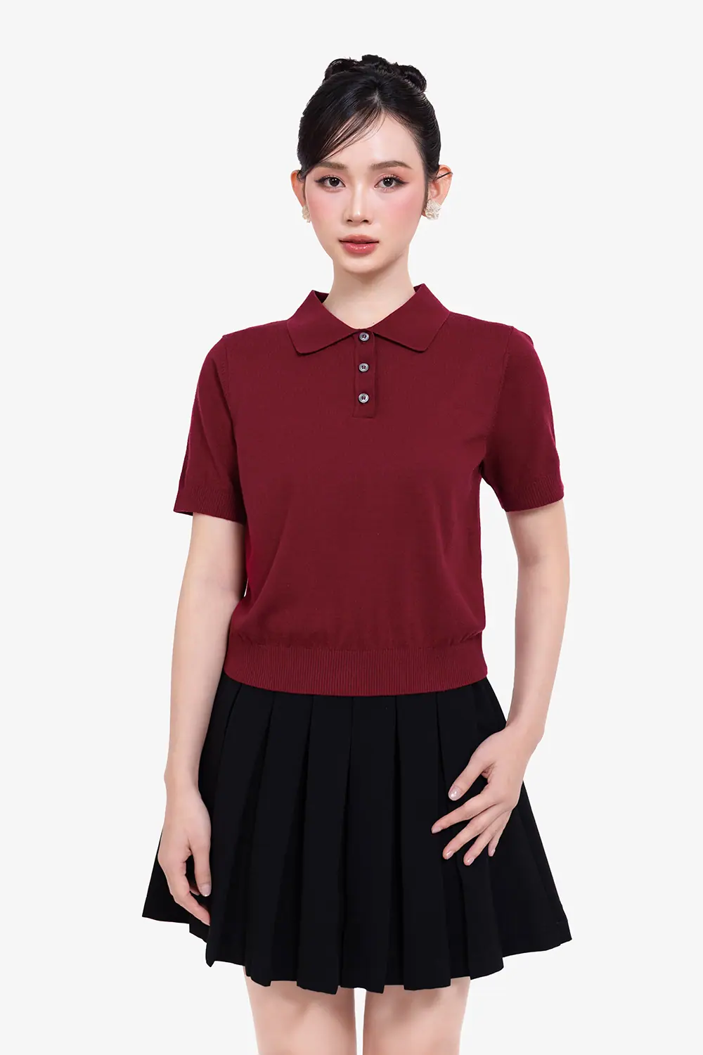 Áo len dệt kim cổ polo màu đỏ