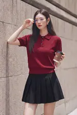 Áo len dệt kim cổ polo màu đỏ
