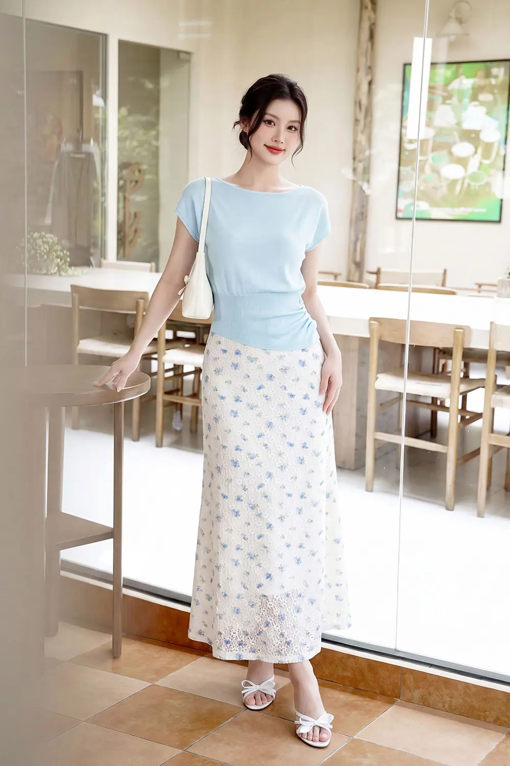 Chân váy dài màu trắng hoa nhí