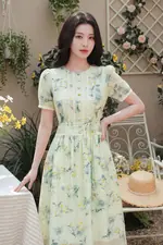 Đầm xòe hoa nhí phối ren nhấn nơ eo