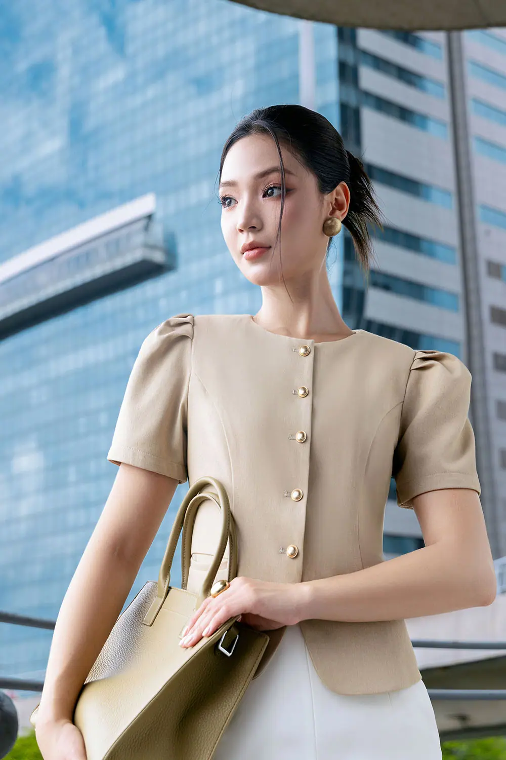 Áo kiểu công sở nữ màu be