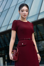 Đầm đỏ công sở dáng chữ A kèm thắt lưng