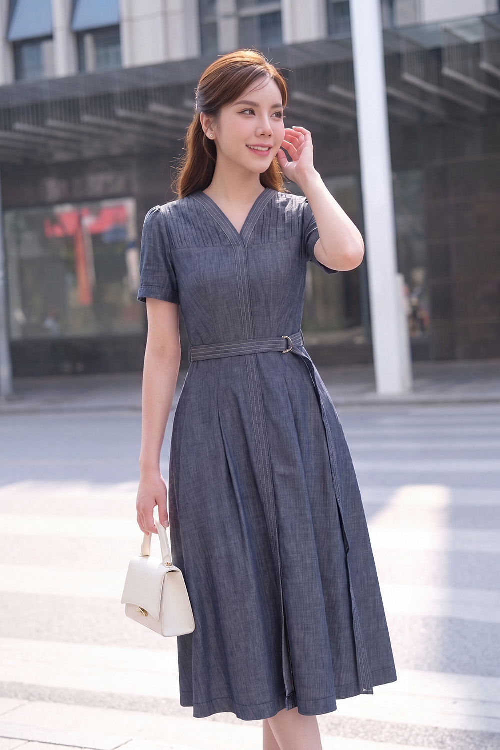 Đầm jean denim dáng xòe kèm thắt lưng