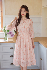Đầm hoa màu hồng dáng xòe tay lỡ